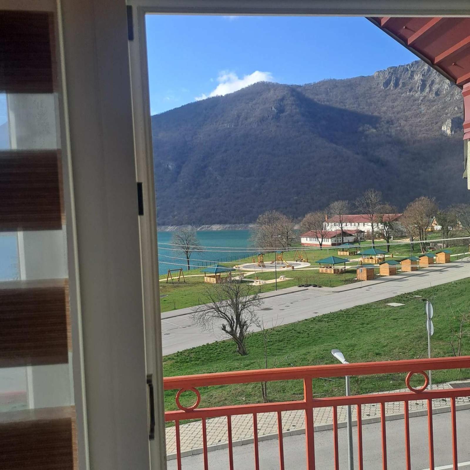 Apartment Osmajic Plužine Esterno foto